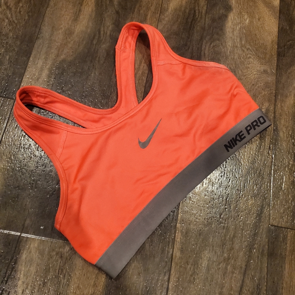 Nike sports bra